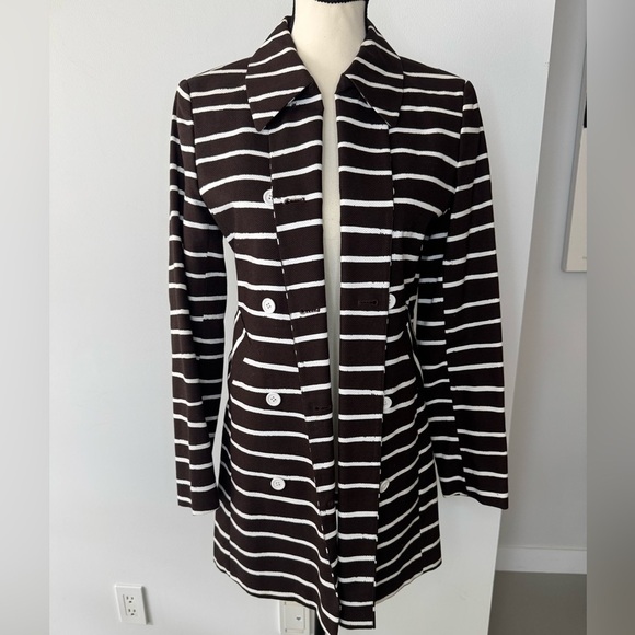Isaac Mizrahi Jackets & Blazers - Isaac Mizrahi Brown & White Striped Blazer – Size 4